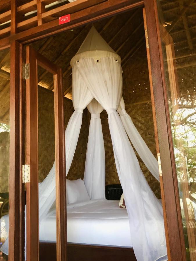Batununggul Pondok Bamboo Villa מראה חיצוני תמונה