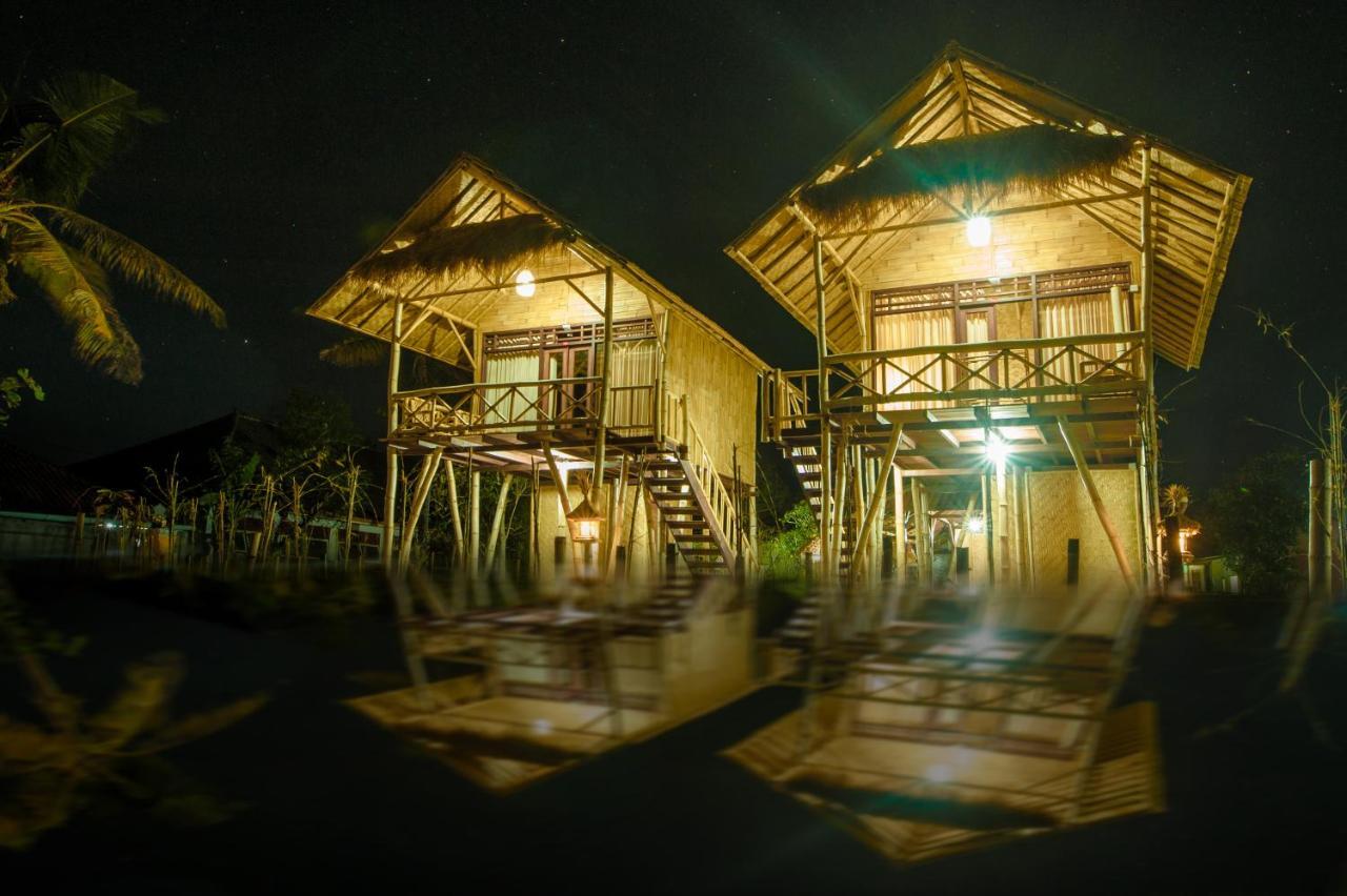 Batununggul Pondok Bamboo Villa מראה חיצוני תמונה
